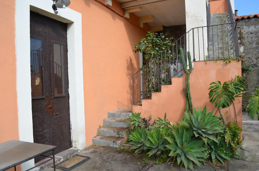 ויאגרנדה Villa Bonaccorso - Antica E Maestosa Villa Con Piscina Ai Piedi Dell'Etna מראה חיצוני תמונה